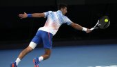 ĐOKOVIĆ TRLJA RUKE: Evo šta je dobio Novak plasmanom u četvrtfinale! U sredu pada veliki rekord?