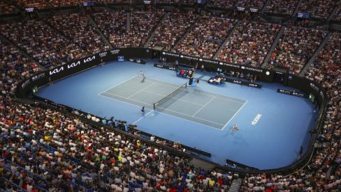 AUSTRALIJAN OPEN, REZULTATI - 1. DAN: Peti teniser sveta uz dramu prošao dalje, Siner ubedljivo do druge runde