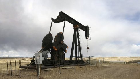 ZBOG SUKOBA U IZRAELU: Svetske cene nafte naprasno skočile