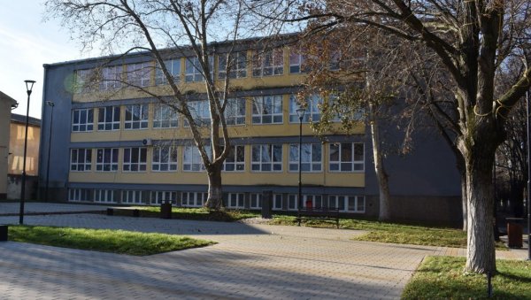 НОВА РАСВЕТА ПОЧЕТКО МАРТА: Радови у ОШ „Васа Стајић“ у Мокрину