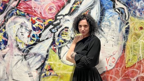 KROZ URBANI VRTLOG: Izložba Jelene Gvozdenović Nikol u Kulturnom centru Srbije u Parizu
