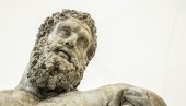РИМ КРИО ПРАВО БОГАТСТВО: Пронађена древна статуа Херкула, огрнут лављим капутом и у природној величини (ФОТО)