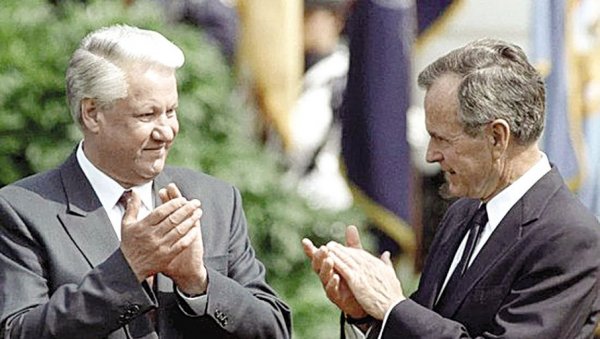 ПРЕ 30 ГОДИНА ПРИЧАЛИ О УКРАЈИНИ: Откривени стенограми разговора Јељцина и Буша - Помињао се југословенски сценарио