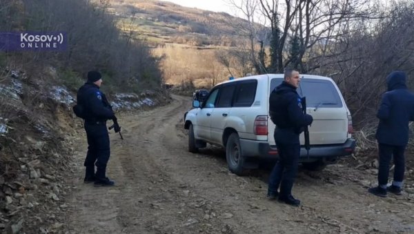 ОТИМАЈУ НАМ ИМОВИНУ ГДЕ ЖИВИМО ВЕКОВИМА: Албанци праве војну базу у Дрену, снајперисти по околним путевима