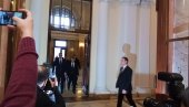 (UŽIVO) POSEBNA SEDNICA O KOSOVU I METOHIJI: Stigao predsednik Vučić