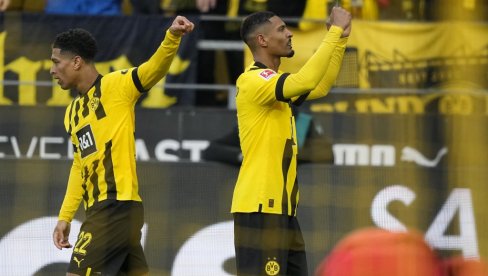 POBEDIO RAK I ODMAH POSTIGAO GOL: Napadač Dortmunda je heroj dana, poslao je moćnu poruku (FOTO)