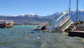 ПОСЛЕДИЦЕ НЕВРЕМЕНА У ЦРНОЈ ГОРИ: Потонуо један од најатрактивнијих туристичких бродова у Боки Которској (ВИДЕО)