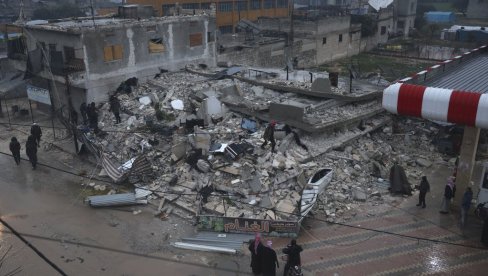 УЖАС У ТУРСКОЈ: Услед земљотреса затрпано преко 30 спортиста у сравњеној згради, ево шта су спасилачке службе досад успеле да ураде
