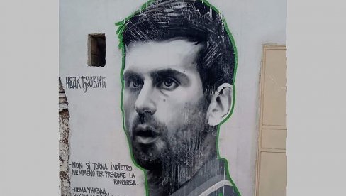 LEPA VEST IZ ORAHOVCA: Meštani očistili oštećeni mural Novaku Đokoviću