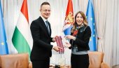 OGRLICA I DŽEM:  Ministarka Đedović dobila poklon od Sijarta