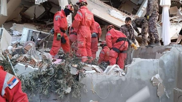РАСТЕ ЦРНИ БИЛАНС СТРАДАЛИХ: Број погинулих у земљотресу у Турској и Сирији премашио 25.000