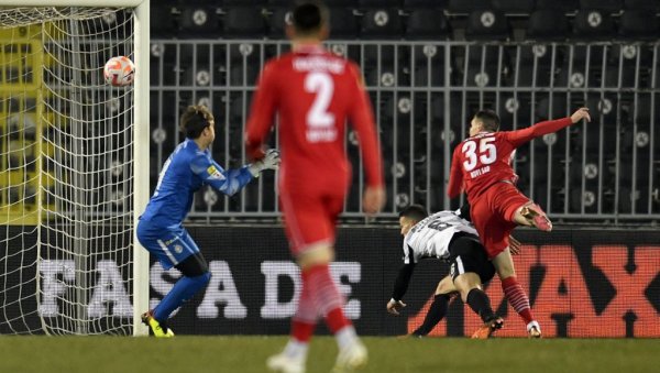 НЕВЕРИЦА: Партизан не зна шта га је снашло против Младости (ВИДЕО)