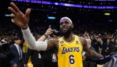 DOBRA VEST ZA LEJKERSE:  Lebron nije teže povređen