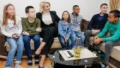 HRANITELJI VELIKOG SRCA IZ LEBANA: Porodice Miljković i Nedeljković pored svoje dece brinu i o petoro drugih