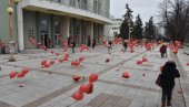 КАД ДОЂЕШ НА ДАН ЗАЉУБЉЕНИХ У ВАЉЕВО: Добродошлица са хиљаду балона у облику срца