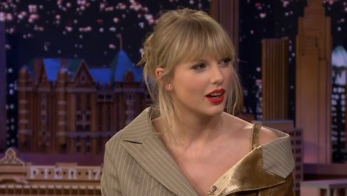 TEJLOR SVIFT NAJAVILA DOKUMENTARAC: Film o njenoj muzičkoj turneji Taylor Swift: The Eras Tour