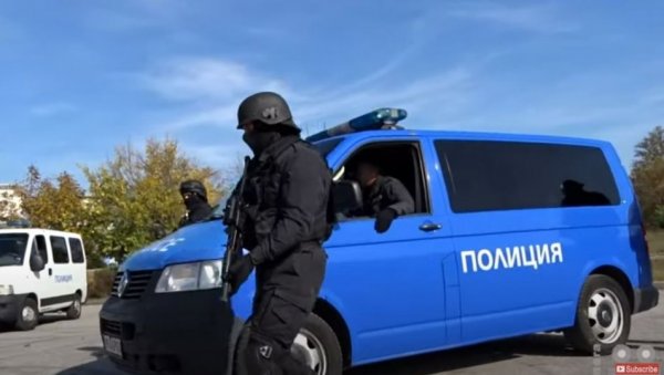ИЗВРШЕН АТЕНТАТ У БУГАРСКОЈ: Државни тужилац преживео експлозију бомбе поред пута