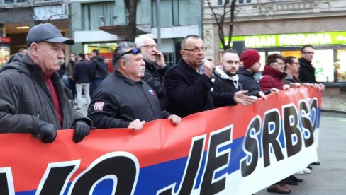 DEMONSTRACIJE SRPSKIH PRIJATELJA U PRAGU: Održan protest Oteto Kosovo