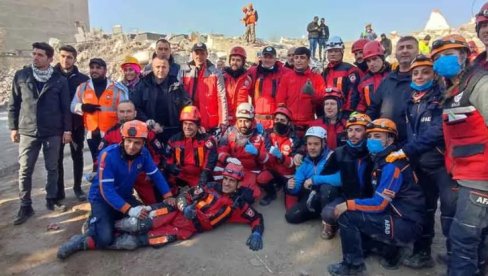 ONI SU PONOS RS: Prijem za spasioce iz Republike Srpske, pomagali u Turskoj u traženju povređenih u zemljotresu