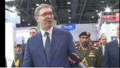 ONI SU U ŠOKU ŠTO SAM IM SE JAVIO Predsednik poželeo dobar dan hrvatskom štandu na Sajmu naoružanja, oni ostali zatečeni (VIDEO/FOTO)