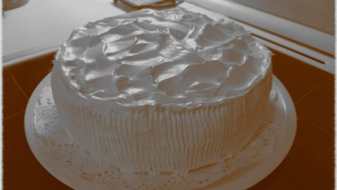 IDEALNA ROĐENDANSKA POSLASTICA: Alžirska torta  zadovoljiće sva vaša čula (RECEPT + POSTUPAK)