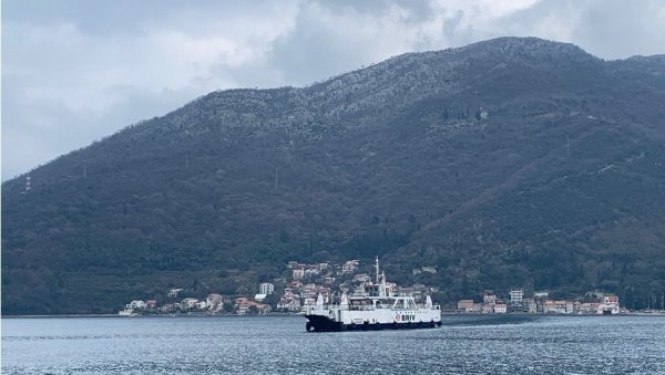 АБАЗОВИЋ О ТРАЈЕКТНОМ САОБРАЋАЈУ У БОКИ: Да је Црна Гора уместо тајкуна управљала превозом, сад бисмо имали најсавременије трајекте