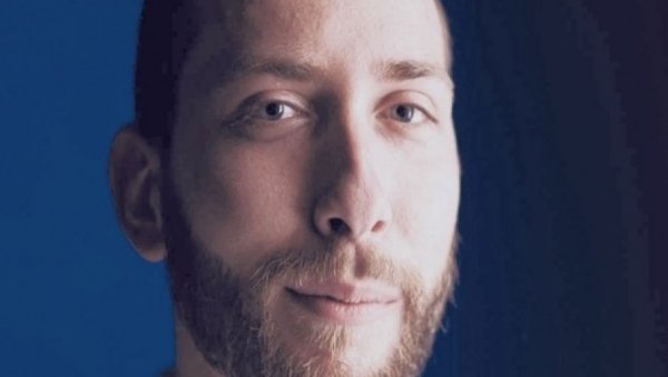 “КАВЕЗ ЗА ПТИЦЕ“  ДРАМА ПОБЕДНИЦА: Млади драмски писац Никола Станишић победник Стеријиног конкурса