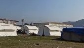 ЖИВОТ У ШАТОРИМА: Тужни призори из Турске, ево како се сналазе људи који су у земљотресу изгубили све (ВИДЕО)