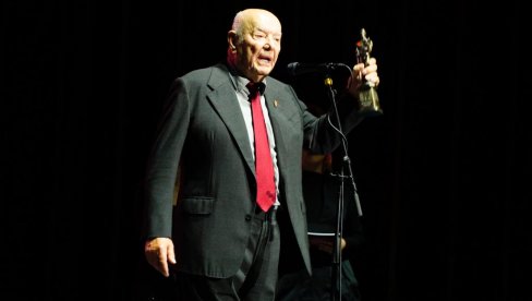 ВУЧИЋ О СМРТИ ДЕНА ТАНЕ: Одлазак великог Звездаша и надасве патриоте