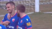 ON SE KRSTIO U ČUDU, RIVALI SE HVATALI ZA GLAVU: Aleksandar Pešić dao gol za Crvenu zvezdu kao nikada pre (VIDEO)