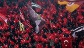 SVET GLEDA I PLAČE: Posle jezivog zemljotresa, fudbal se opet igra u Turskoj - i to kako... (FOTO/VIDEO)