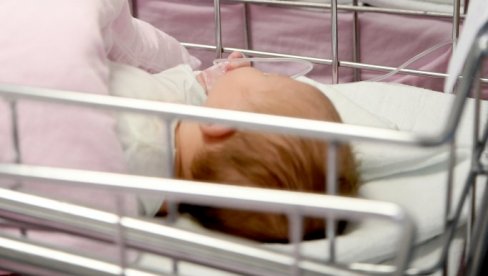 DECA SE RAĐAJU: Republika Srpska bogatija za 24 bebe