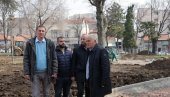 ЧУБУРАЦ У НОВОМ РУХУ: Сређивање парка на Врачару биће завршено до краја априла