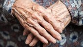 BAKA VUKOSAVA (85) PRIČALA DA IMA PUNO PARA: Posle pljačke starice u Drenu kod Obrenovca intenzivno se traga za razbojnicima