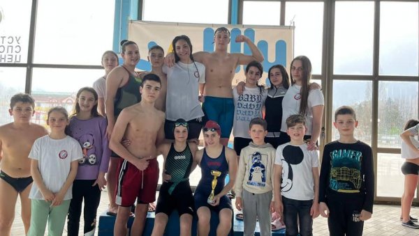 ЗА ДВА КЛУБА 64 МЕДАЉЕ: Фантастичан резултат Параћинаца на „Купер купу“ (ФОТО)