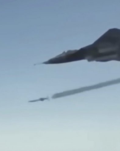 KADA POLETI RUSKI SU-57 STREPE I ZAPAD I KIJEV: Arsenal zaliha ruskog Su-57 i krstareće rakete H-69 uliva strah u kosti (VIDEO)