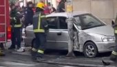 KOLIMA PRIKLEŠTIO ŽENU UZ ZID OGRADE: Teška saobraćajna nesreća u Zemunu (VIDEO)