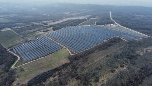 ЦЕНТАР ЗЕЛЕНЕ ЕНЕРГИЈЕ У ШУМАДИЈИ: У Лапову се гради највећа соларна електрана у Србији