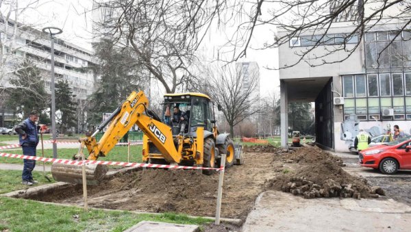 КАРАЂОРЂЕВ ТРГ ДОБИЈА НОВИ ИЗГЛЕД У овом делу Земуна биће и пешачке стазе