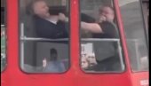 OBRAČUN NA BANOVOM BRDU: Neverovatna scena  u tramvaju na liniji 12