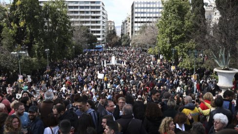 SINDIKATI NAJAVILI NOVI ŠTRAJK: Obustava rada preti da parališe celu Grčku