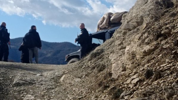 ПРЕТУЧЕНИ СРПСКИ МЛАДИЋИ ПУШТЕНИ КУЋИ:  Због претрпљених траума пуштени уз надзор психијатра