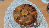 ПИКАНТАН КАО КОХ: Најсочнији колач са јабукама, чоколадом и сувим грожђем (ВИДЕО)
