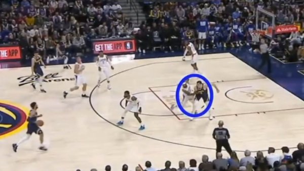 ОТКРИВЕНА НАЈВЕЋА НБА МИСТЕРИЈА: Ево како Никола Јокић уништава одбране ривала! Ово ће бити у уџбеницима кошарке (ВИДЕО)