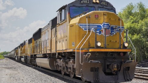 REKORDNE INVESTICIJE U TRANSPORT: SAD izdvajaju skoro milijardu i po dolara za unapređenje železnice