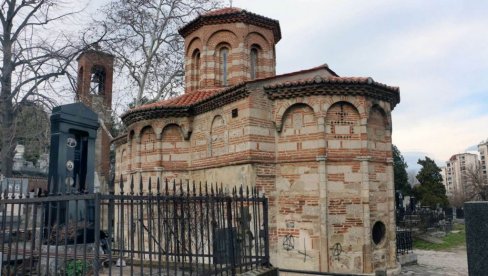 SVETINJA OSKRNAVLJENA I PORED ČUVARA: Reakcije zbog satanističkih simbola na srednjovekovnoj crkvi u Smederevu