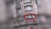ГРОЗОТА НАСРЕД БУЛЕВАРА: Пролазници ужаснути! Да ли је ово најсрамотнији стан у Београду (ФОТО)