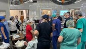 PACIJENTU OSAM SATI PRIŠIVALI POKIDANE NERVE: U Srbiji urađena komplikovana operacija - puna 3 tri sata potom radili na oživljavanju
