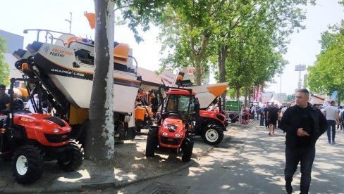 POČELO PRIJAVLJIVANJE ZA POSETU NOVOSADSKOM SAJMU: Opština Paraćin organizuje obilazak za svoje poljoprivrednike