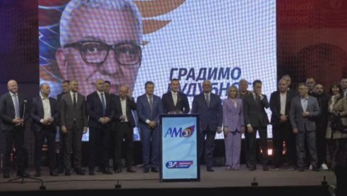 DOLAZE BOLJA VREMENA ZA LJUDE U CRNOJ GORI: Predsednički kandidat DF Andrija Mandić na promociji u Pljevljima (FOTO, VIDEO)